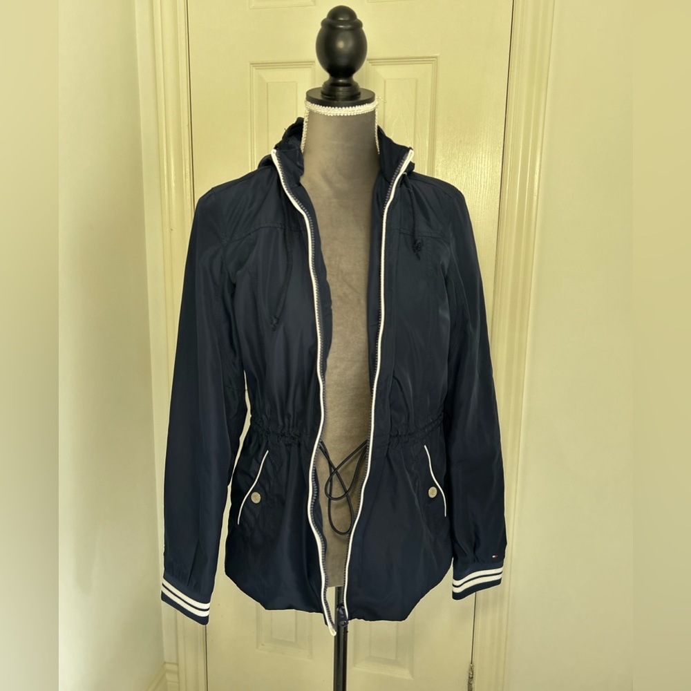 navy blue wind breaker